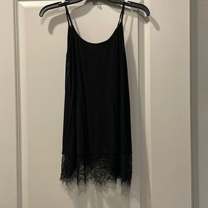 Lace trimmed tank top (S) by Altar’d State